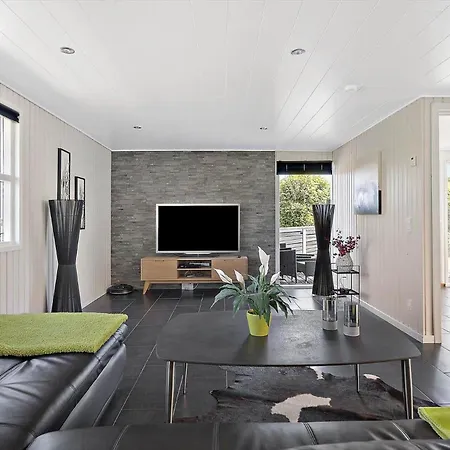 40557-juelsminde-pot-strandby-349 * Sonderby (Midtjylland)